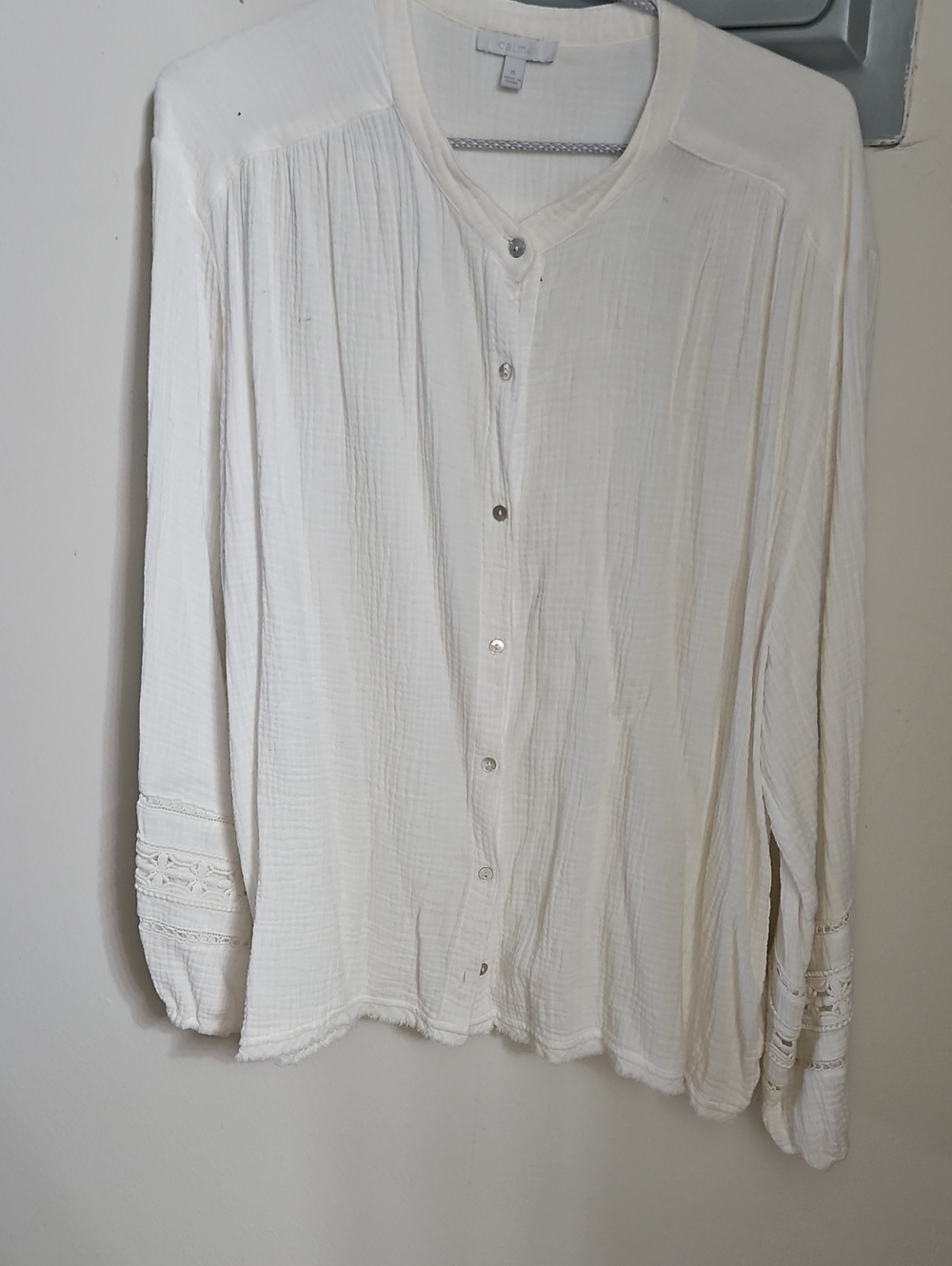 Johnny Was Cream Button-Front Casual Shirt